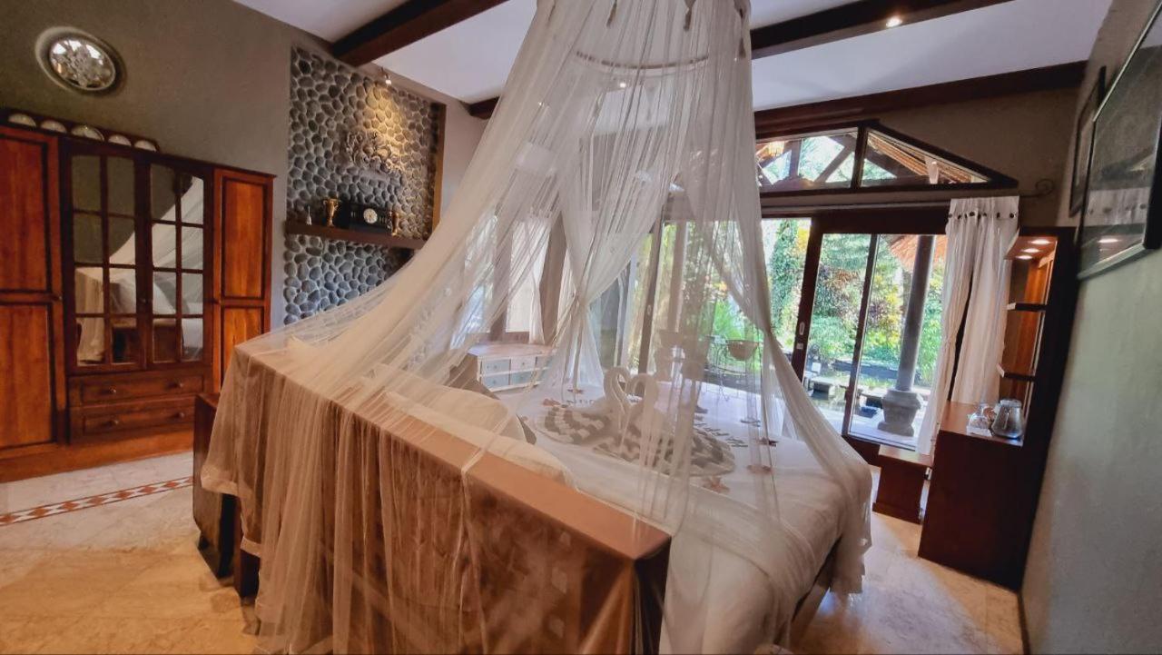 Avalon Ubud Castle & Spa Eksteriør bilde